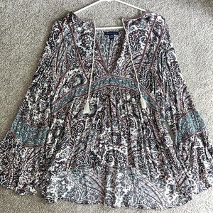 ❤️$7 BUNDLED❤️ AE Boho Tassle Blouse